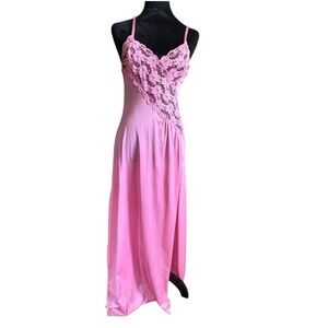 Vintage Val Mode Pink Nylon Long Sexy Slip Nightgown Lace Bodice PS Tulip Hem
